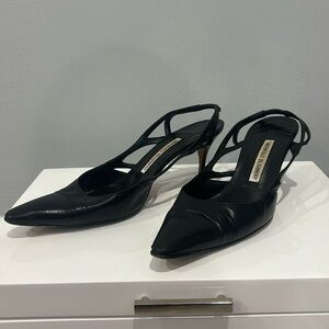 Manolo blahnik black pumps